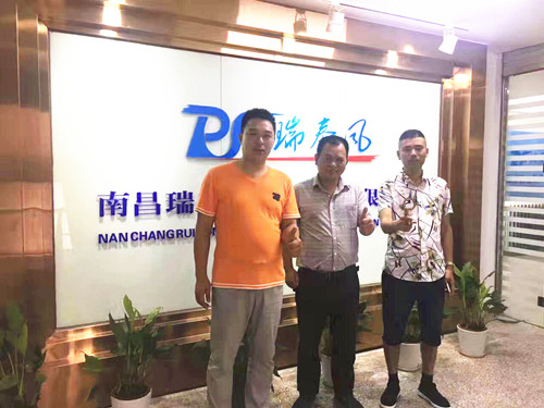 瑞泰風(fēng)環(huán)保空調(diào)-千里探望華中團(tuán)隊(duì)，吹響廠房車間通風(fēng)降溫沖鋒號(hào)