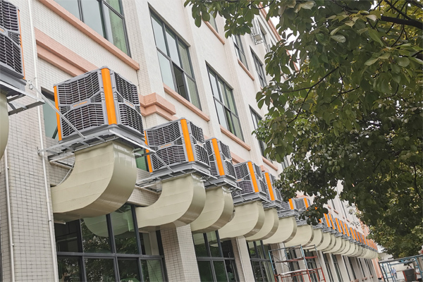 瑞泰風廣州鐵皮廠房降溫設(shè)備廠家案例圖