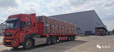 瑞泰風環保空調-客戶現場輪候卸貨